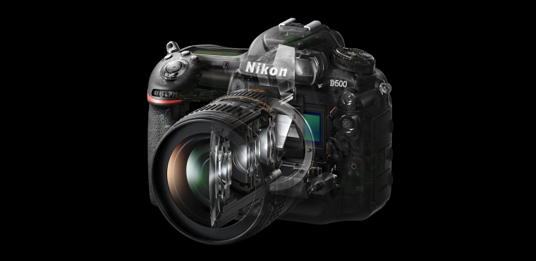 Nový Nikon D500