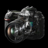 Nikon D500 - řez fotoaparátem.